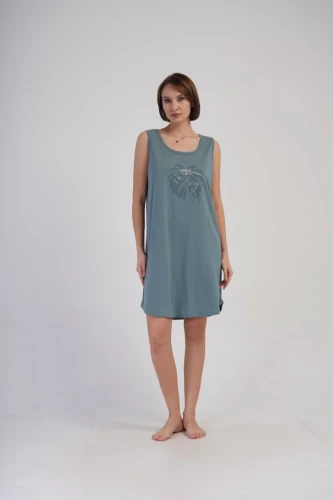 DSC00985-666x999.webp